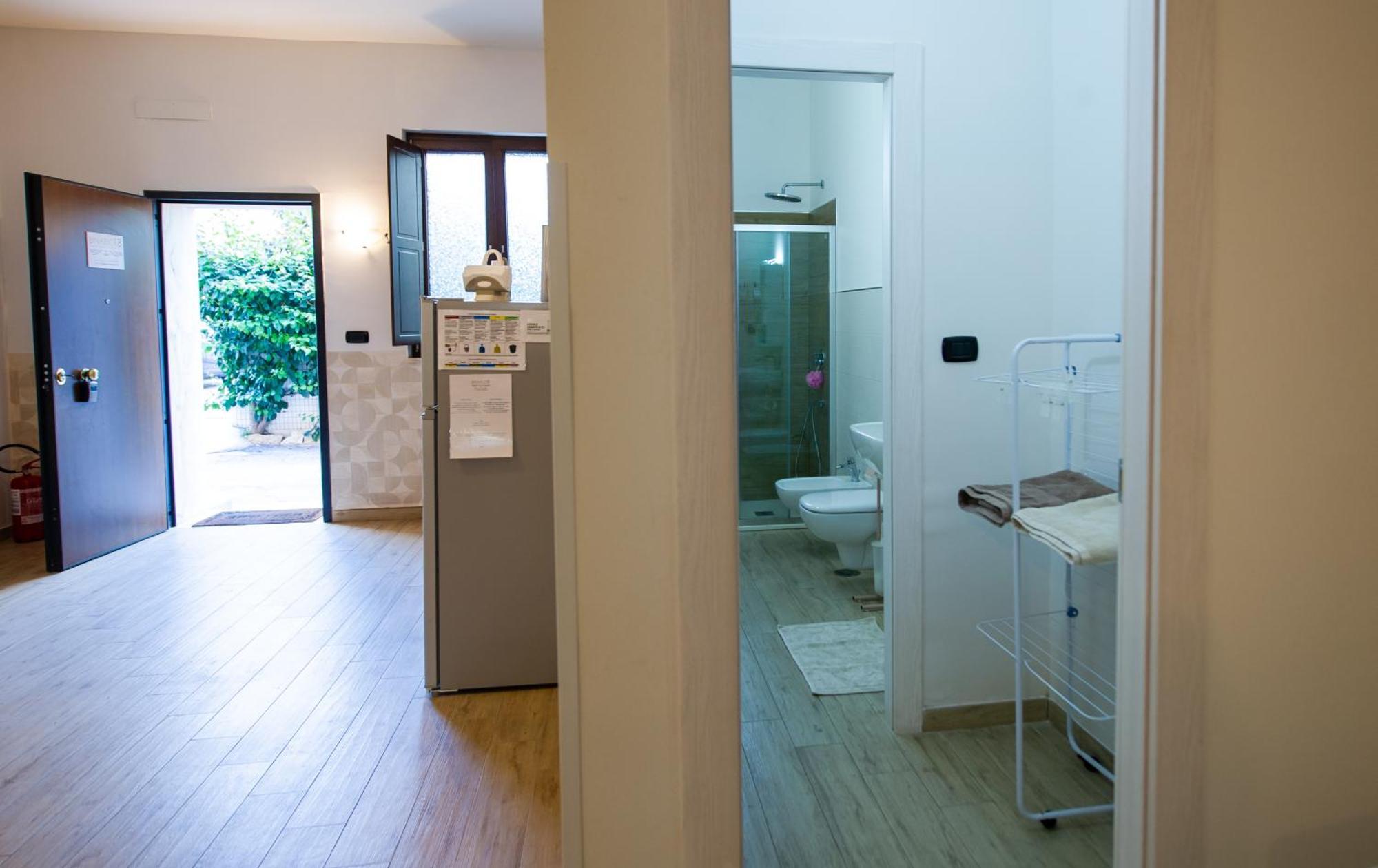 Apartment Intero Alloggio, Binario 18 *