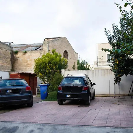 Intero Alloggio, Binario 18 Brindisi Exterior foto