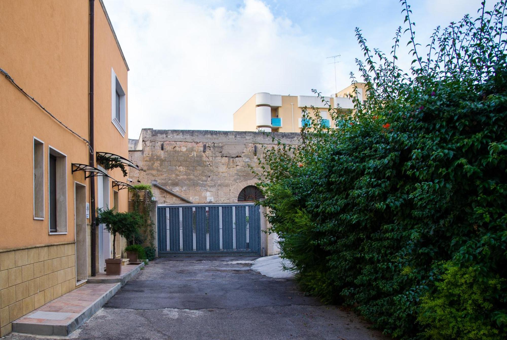 Apartment Intero Alloggio, Binario 18 Brindisi